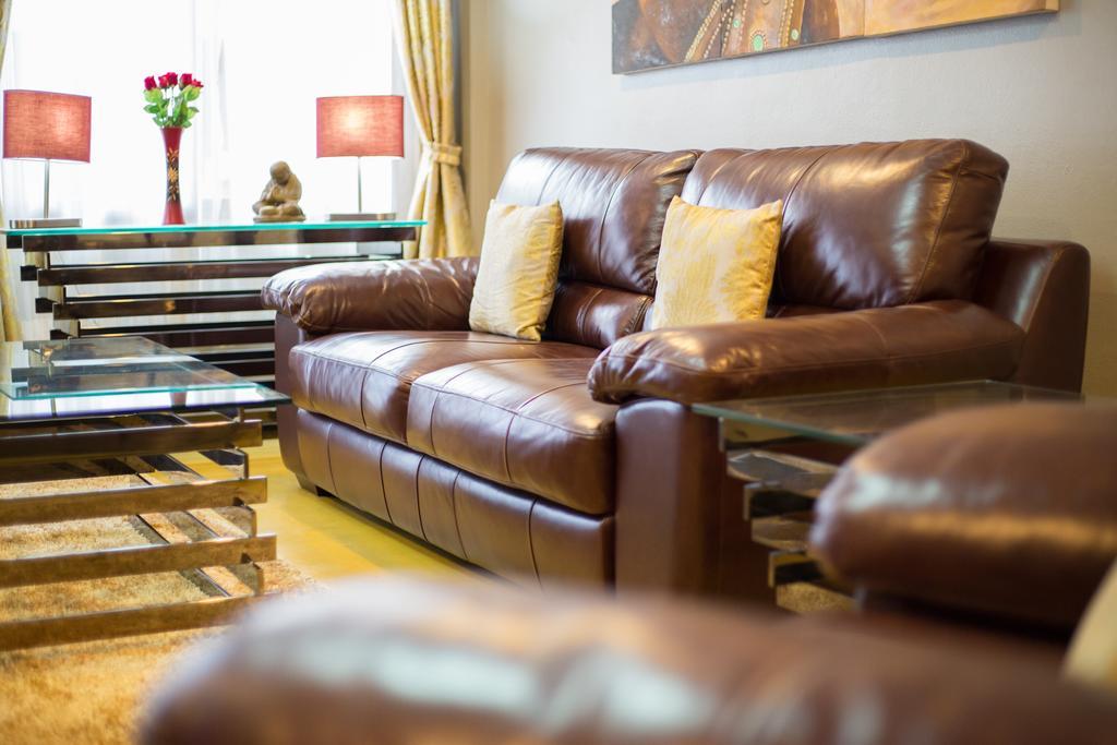 Luxury Town House In The Heart Of The Old City チエンマイ エクステリア 写真